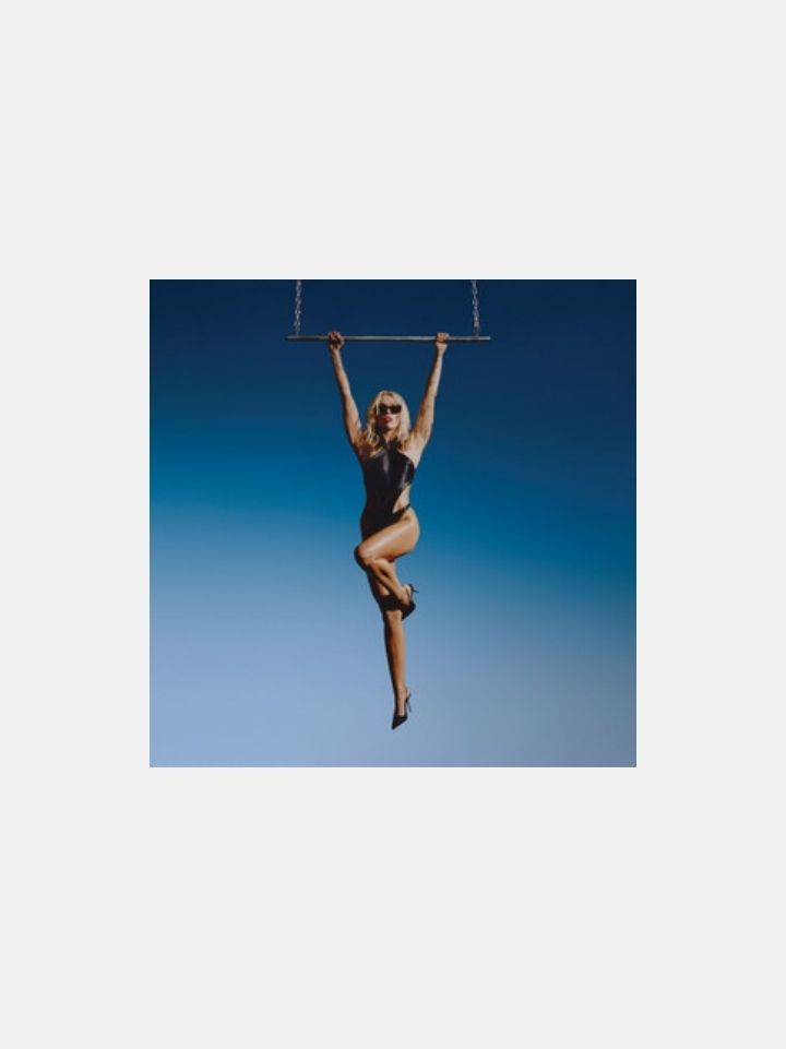 Miley Cyrus – Endless Summer Vacation