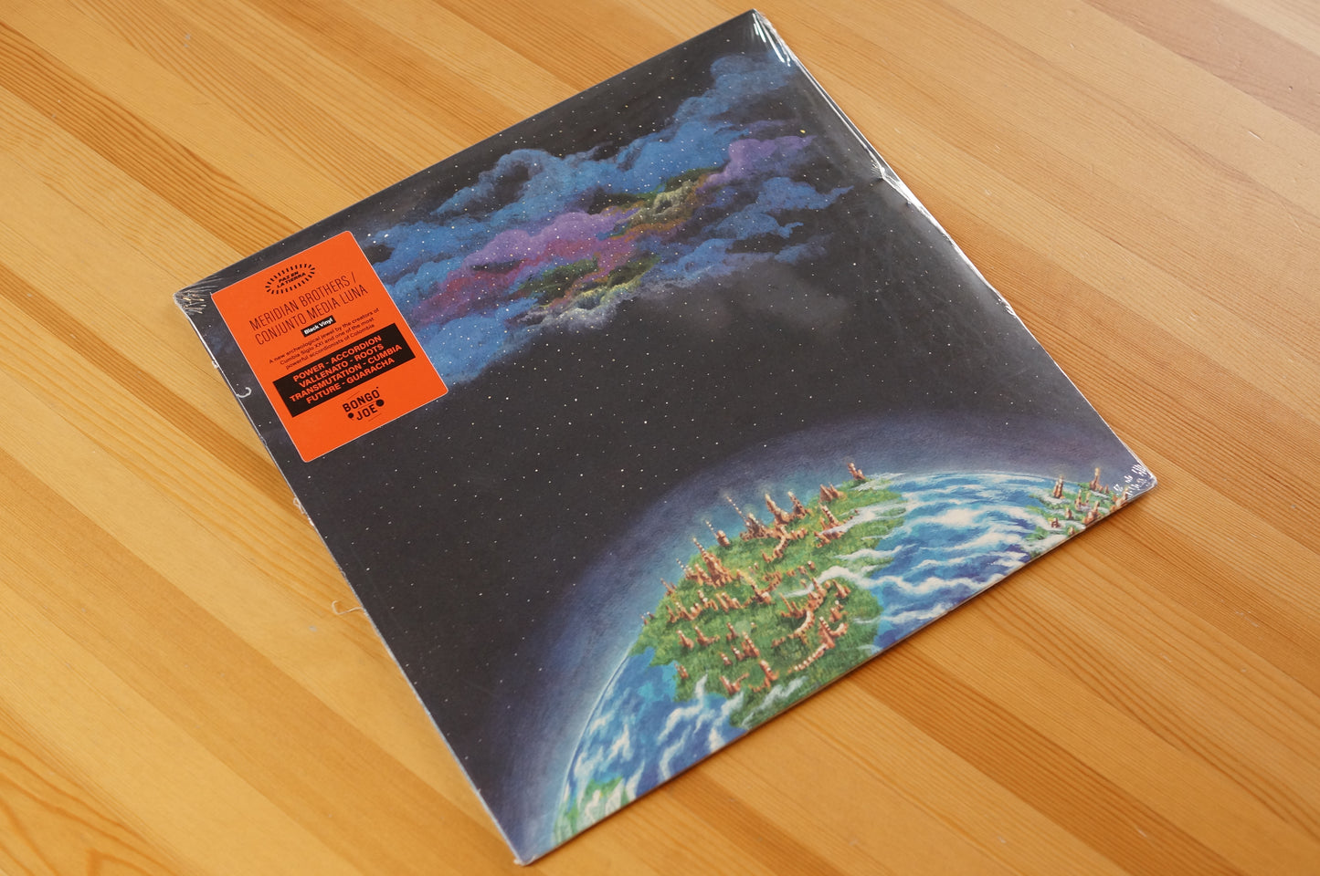 Meridian Brothers / Conjunto Media Luna – Paz En La Tierra