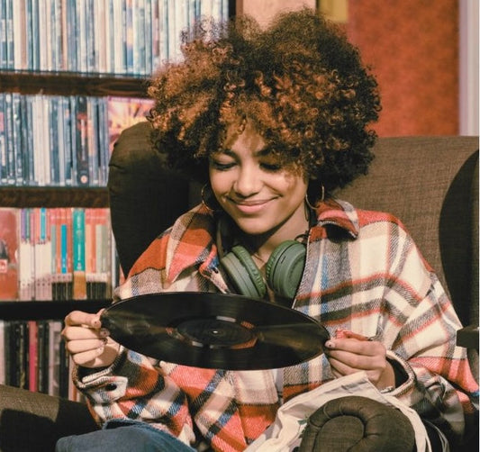 Muchas personas que nos preguntan sobre la suscripción de vinilos no lo saben: La respuesta está en estos 3 tips.